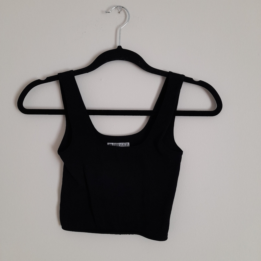 🦚3/$15🦚Forever 21 Black Ribbed Crop Top